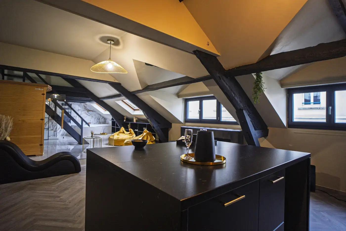 Marble Room – Espace repas 1