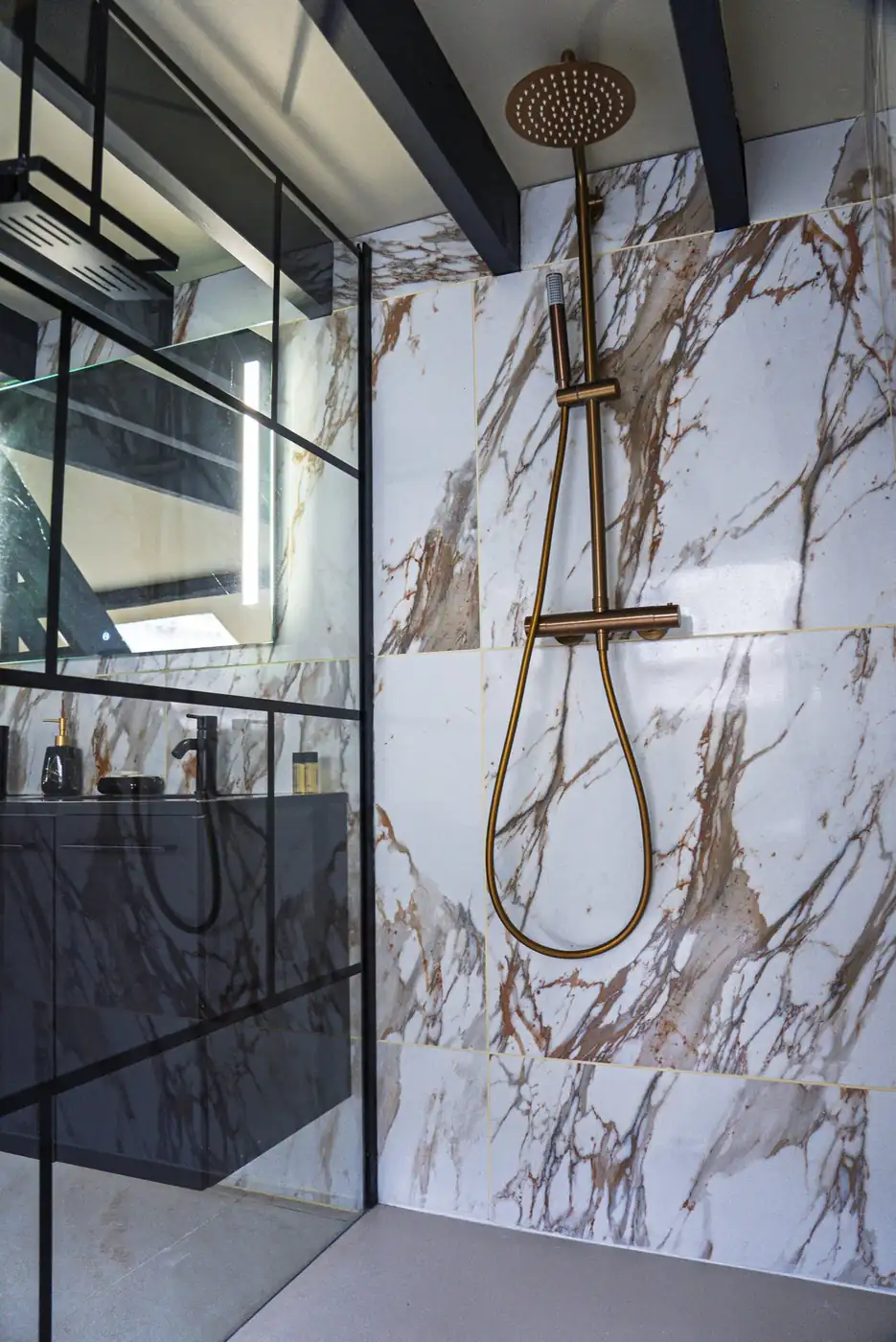 Marble Room – Salle de bain 2