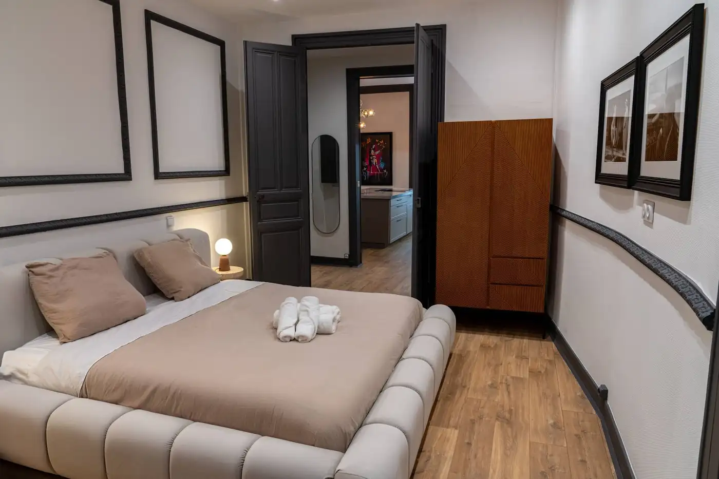 Suite Marguerite – Chambre 1 1