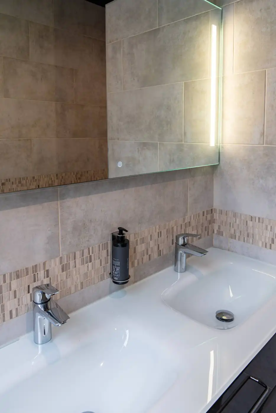 Suite Marguerite – Salle de bain 2 2